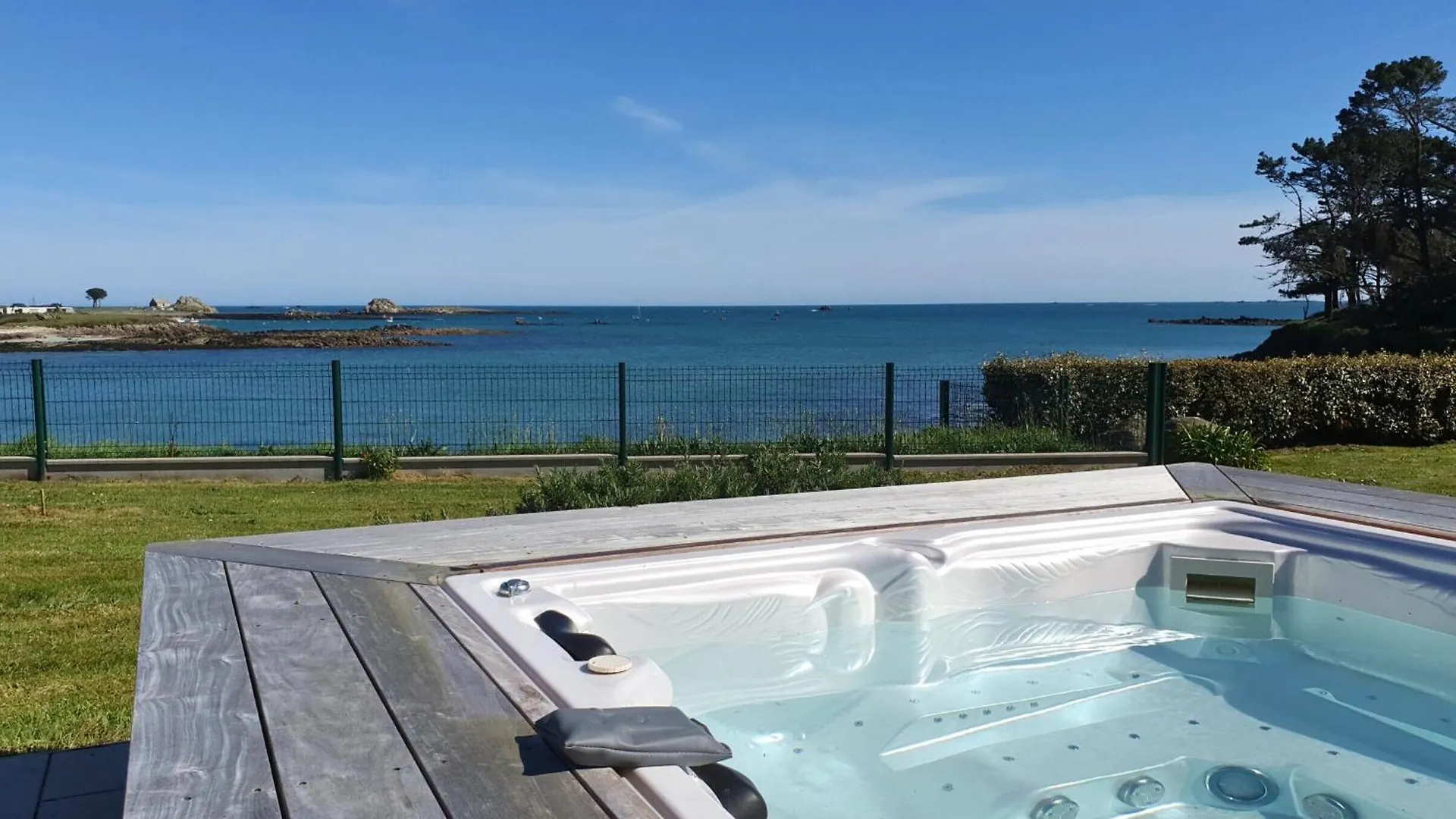 Superbe Villa A Plouguerneau Les Pieds Dans L'Eau 0*,